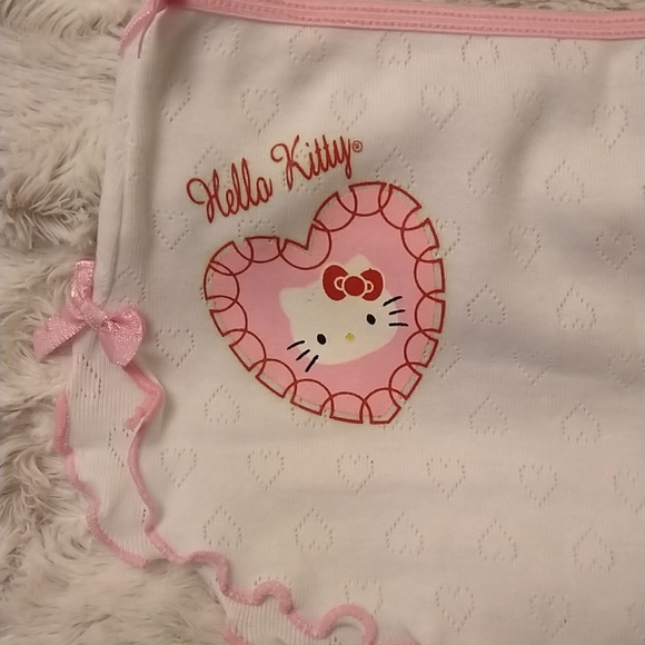 Hello Kitty Underwear *NWOT* - Picture 3 of 12